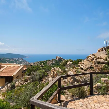 3 Bedroom Awesome In Trinita Dagultu Сasa de vacaciones *