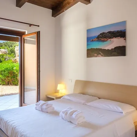 Сasa de vacaciones 3 Bedroom Awesome In Trinita Dagultu