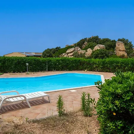 3 Bedroom Awesome In Trinita Dagultu